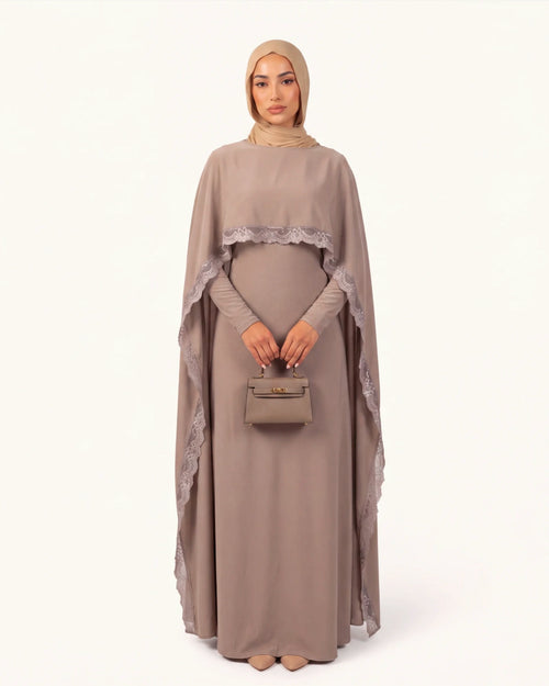 Amira Lace Abaya Set in Beige – elegante Damen Abaya mit Spitzen-Cape