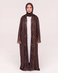 Amira Lace Kimono Abaya Set in Braun – offener Kimono-Stil mit Spitzenbesatz