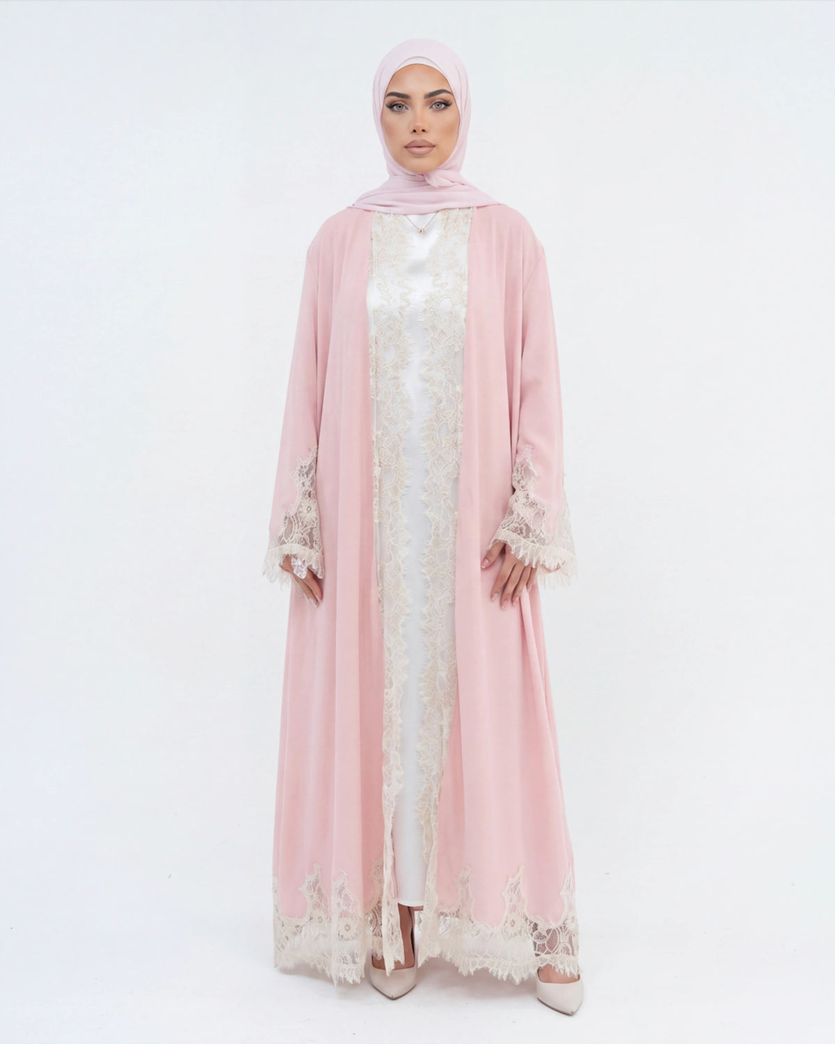 Amira Lace Kimono Abaya Set in Pink – offene Abaya mit heller Spitze