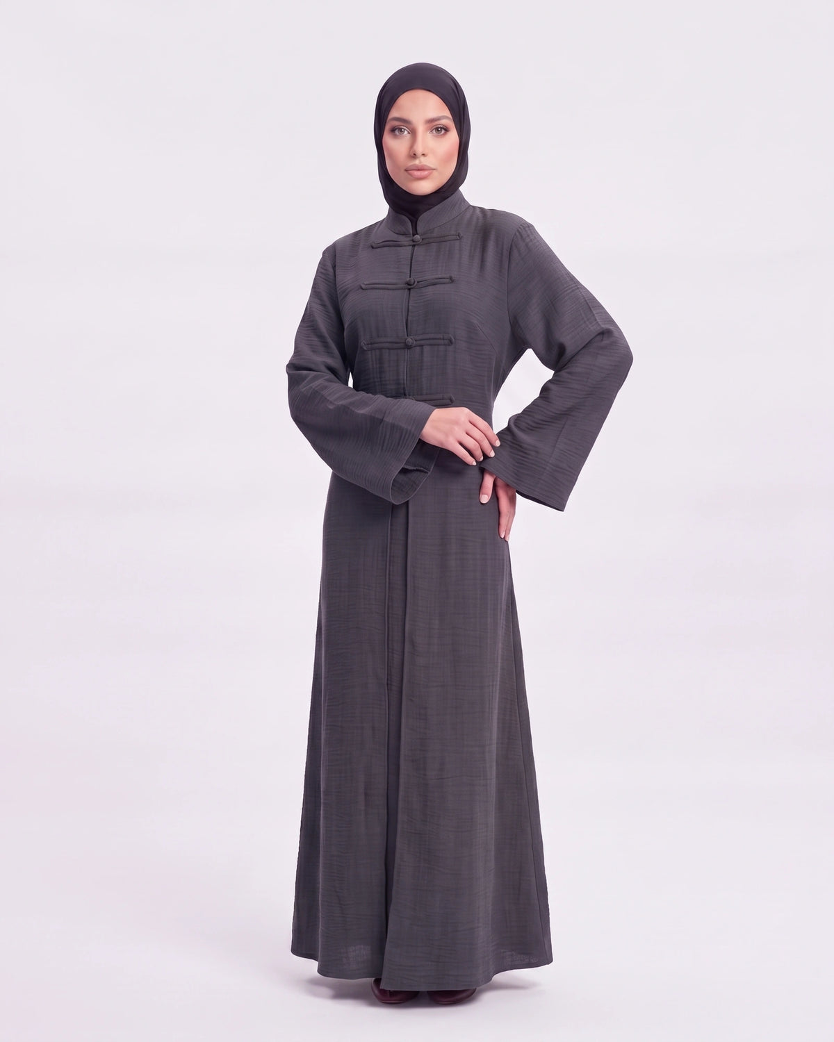Ayla Textured Abaya Set in Grau – elegante lange Abaya mit Frontdetails